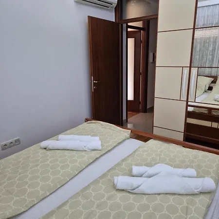 アパート Cute In The Center Ofmostar
